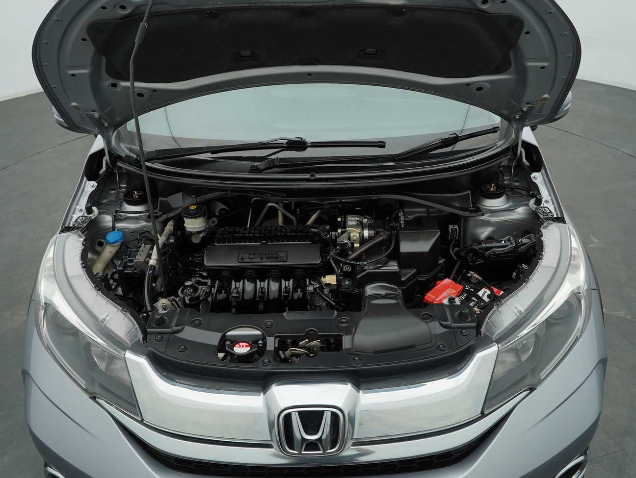 used 2018 Honda BR-V V 1.5