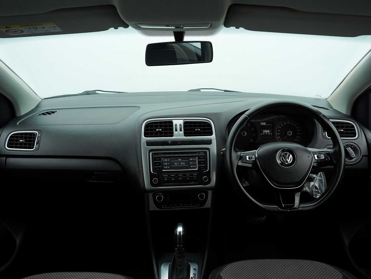 terpakai 2015 Volkswagen Polo  1.6