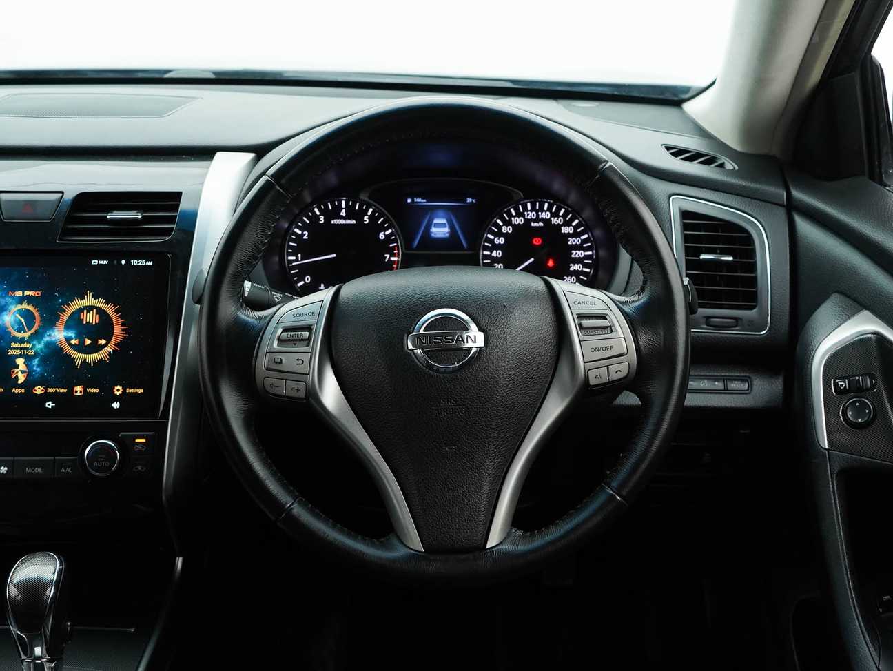 used 2014 Nissan Teana XL 2.0