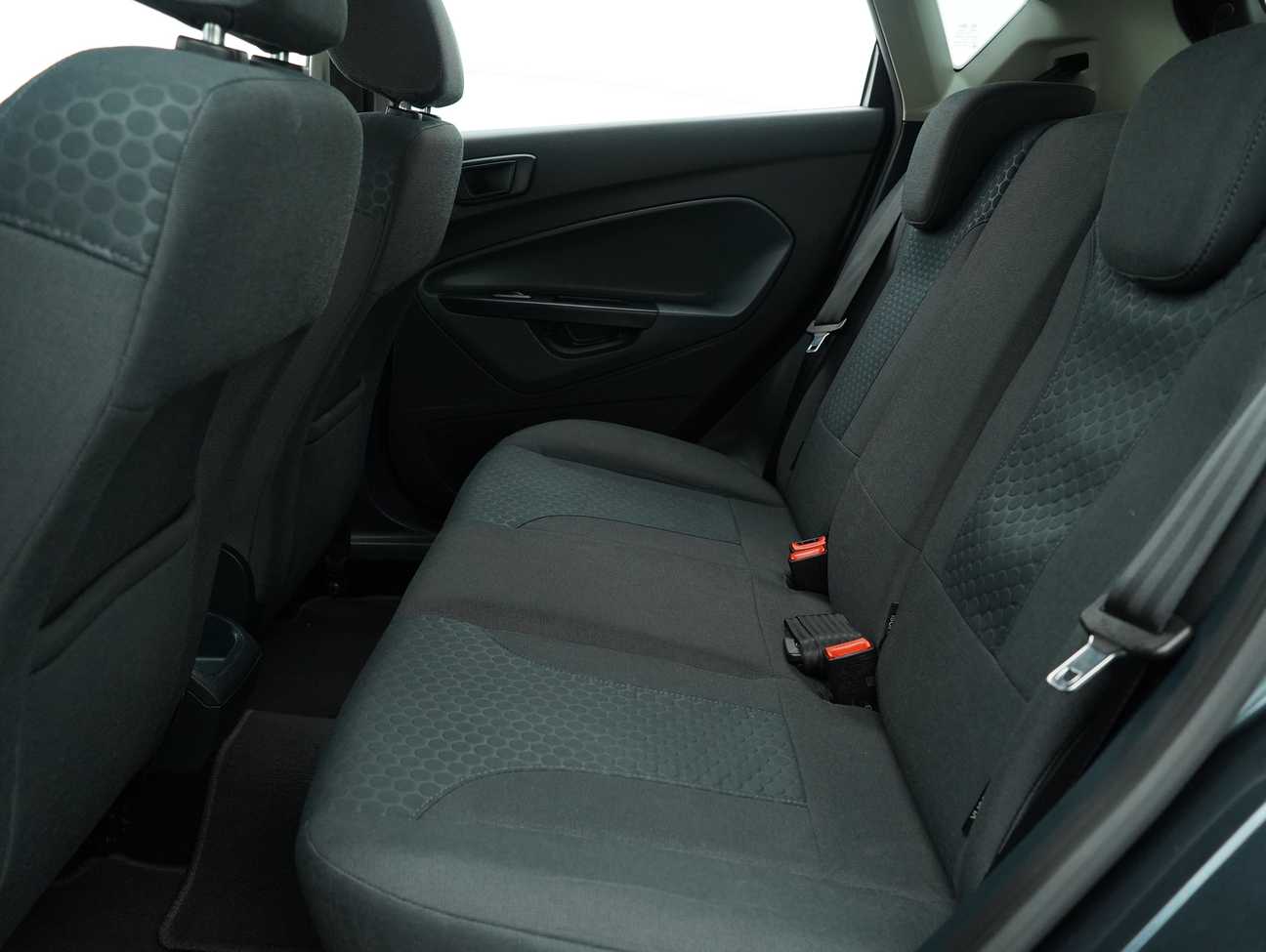 terpakai 2012 Ford Fiesta Sport 1.6