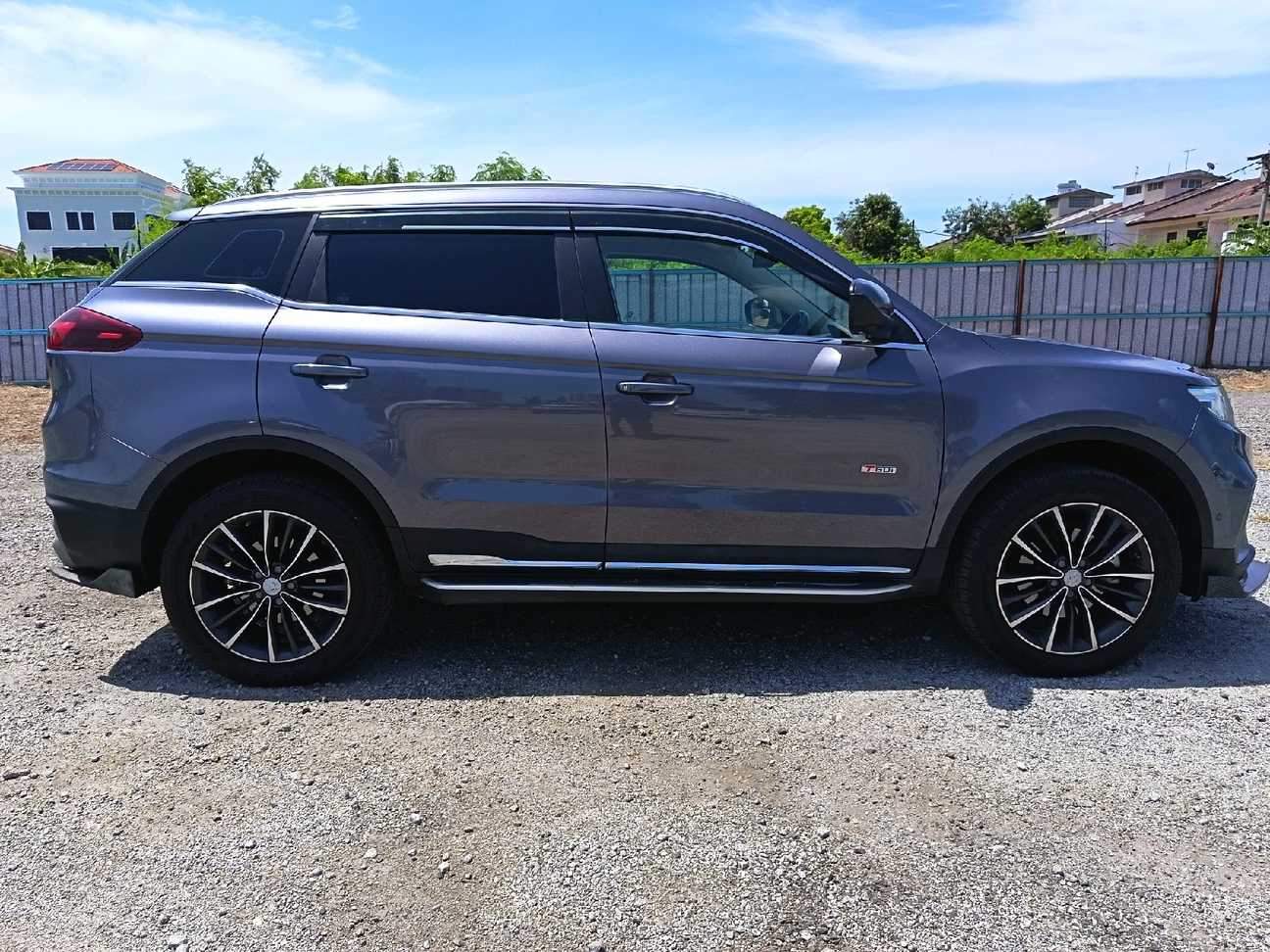 used 2020 Proton X70 Premium 1.8