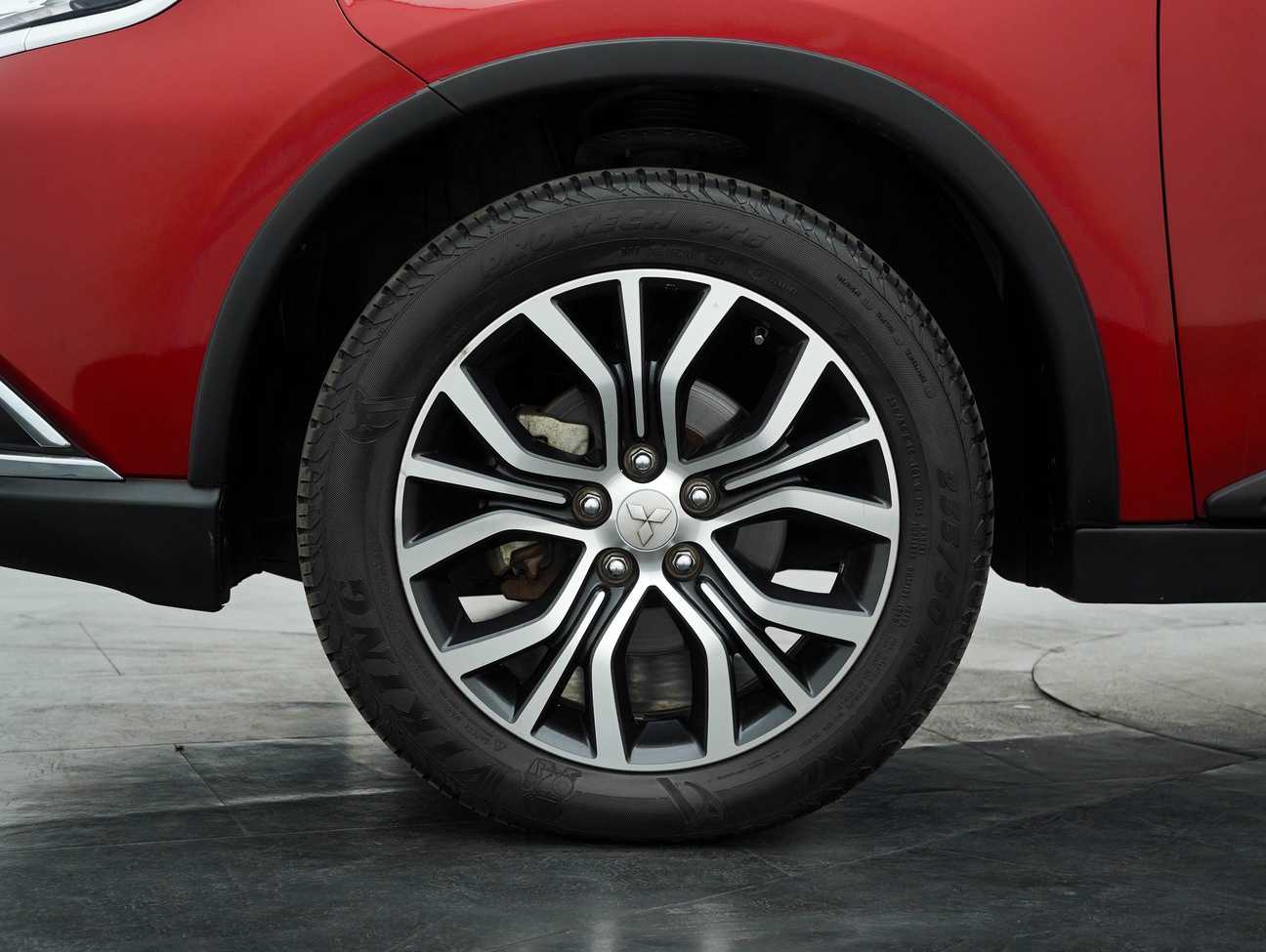 used 2019 Mitsubishi Outlander  2.0