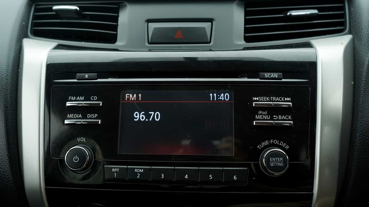 terpakai 2017 Nissan NAVARA NP300 V 2.5