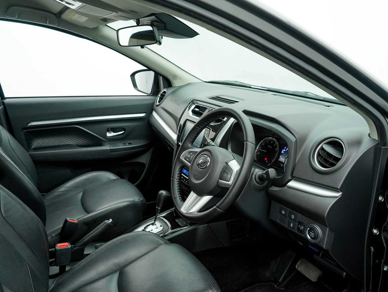 terpakai 2019 Perodua Aruz AV 1.5