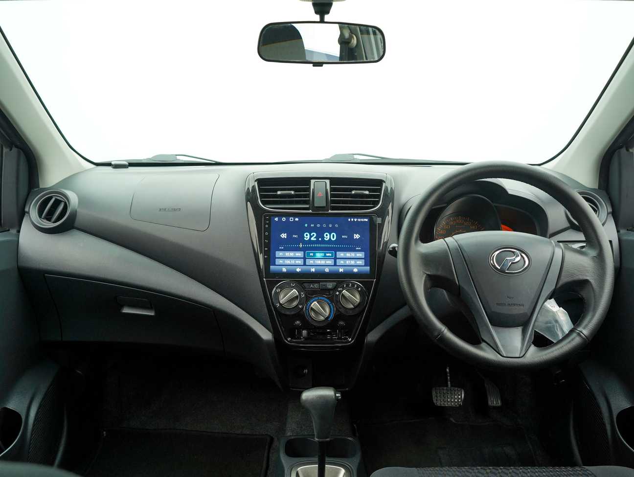 terpakai 2015 Perodua AXIA G 1.0