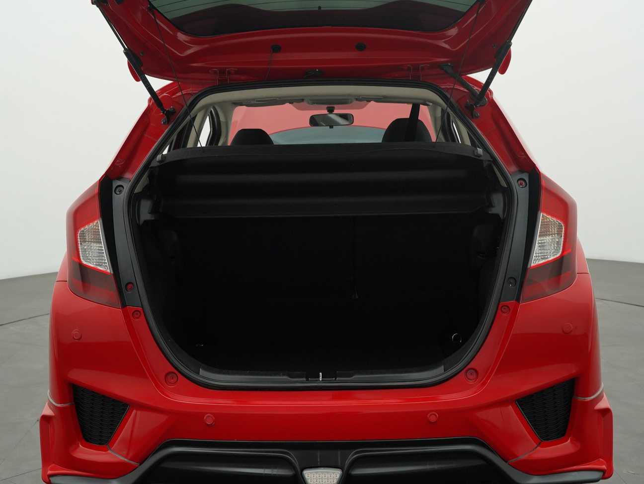 used 2016 Honda Jazz V 1.5