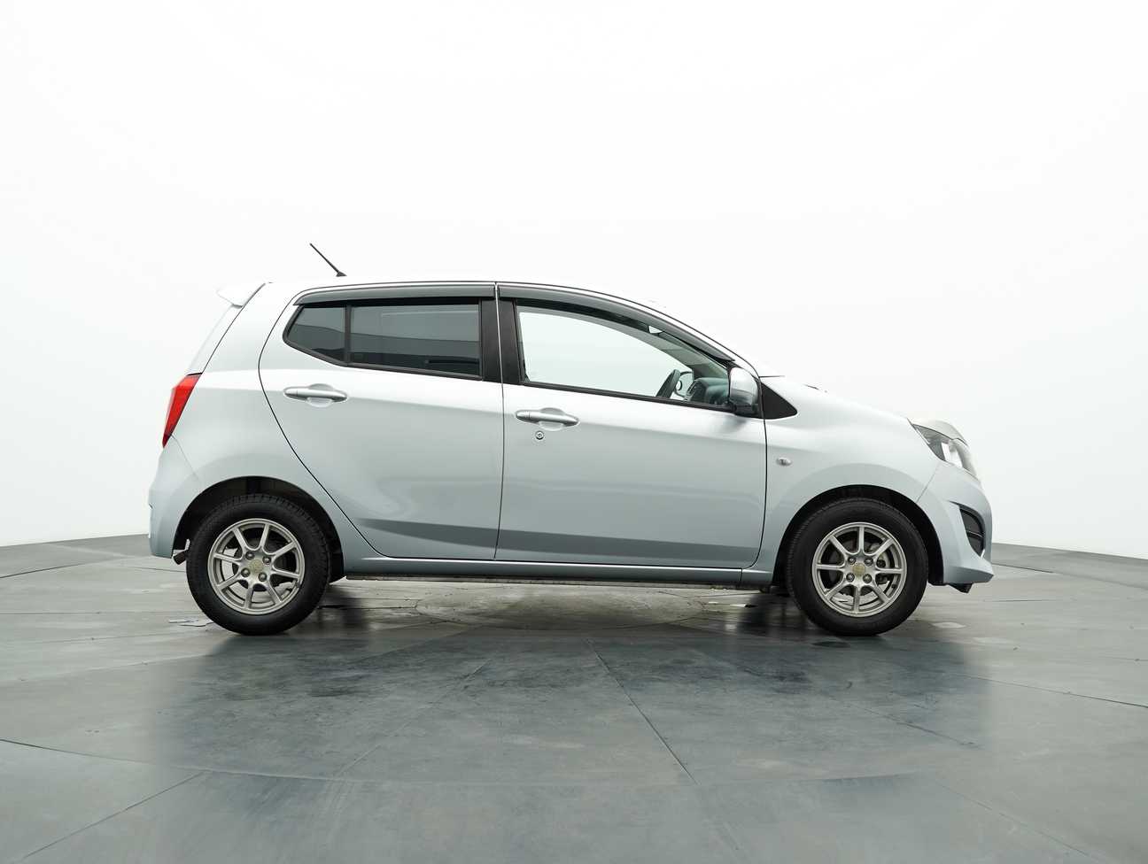 terpakai 2014 Perodua AXIA G 1.0