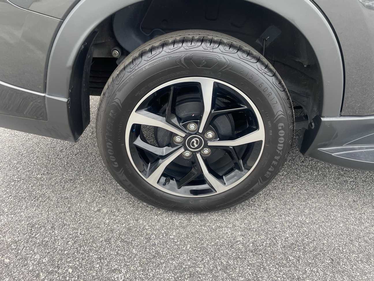 used 2024 Perodua Aruz AV 1.5