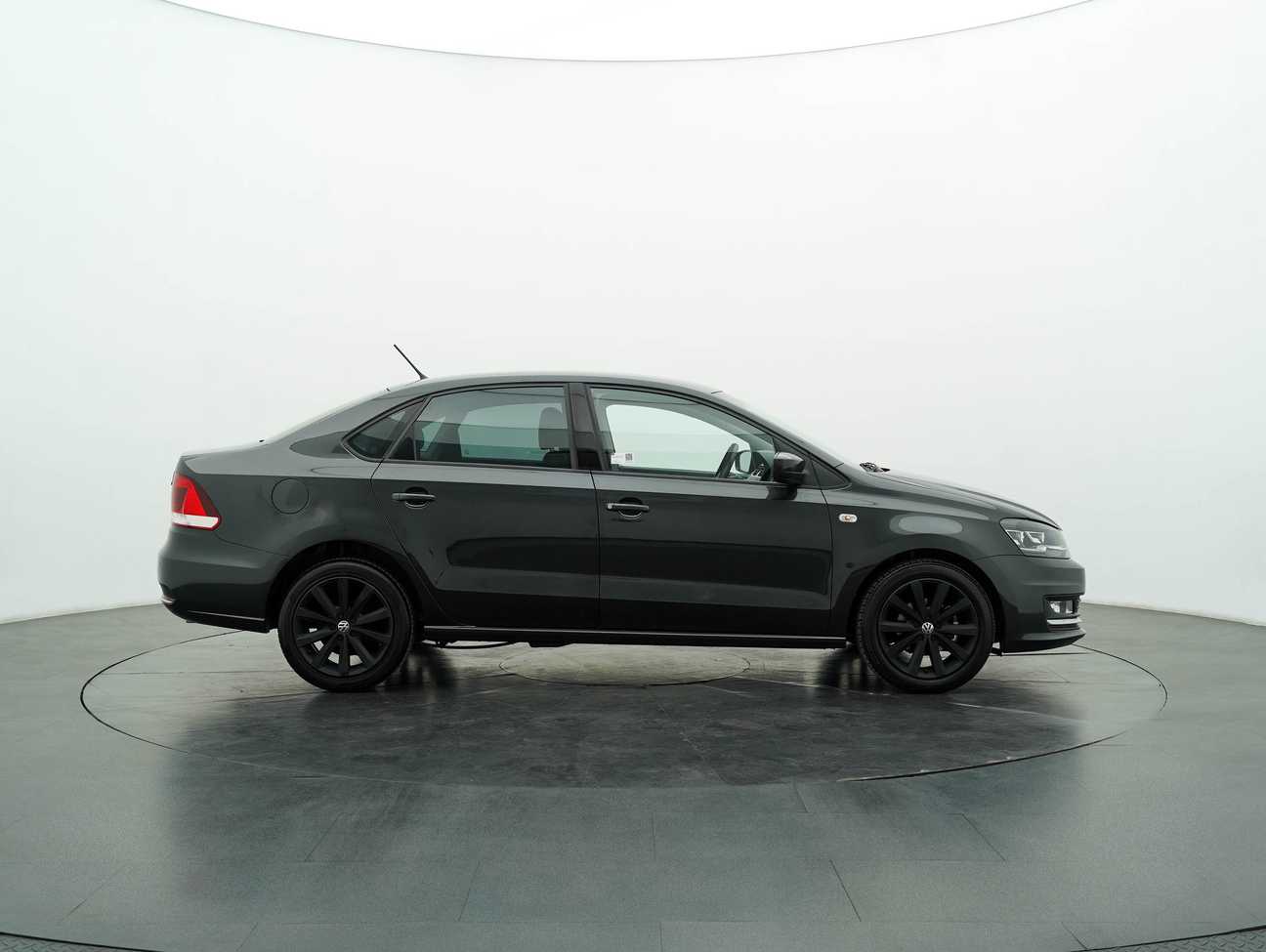 terpakai 2019 Volkswagen Vento TSI Highline 1.2