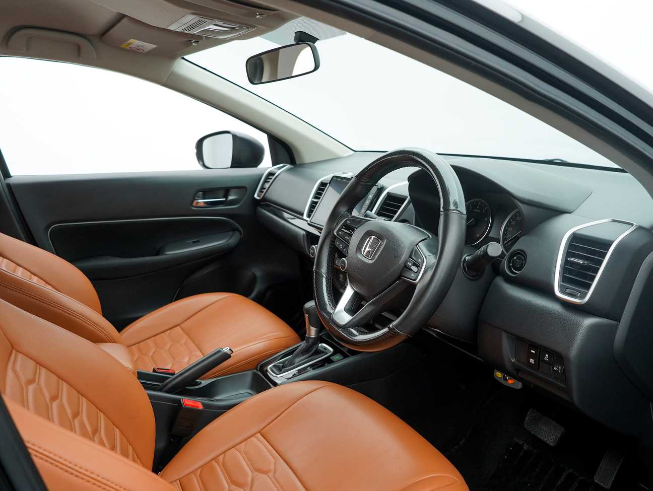 terpakai 2022 Honda City E i-VTEC 1.5