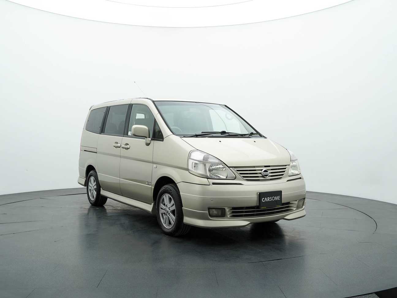 used 2011 Nissan Serena Comfort 2.0