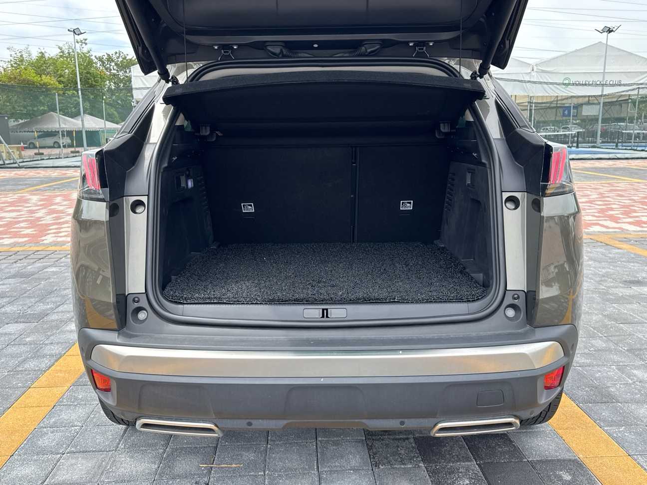 used 2024 Peugeot 3008 THP Allure 1.6