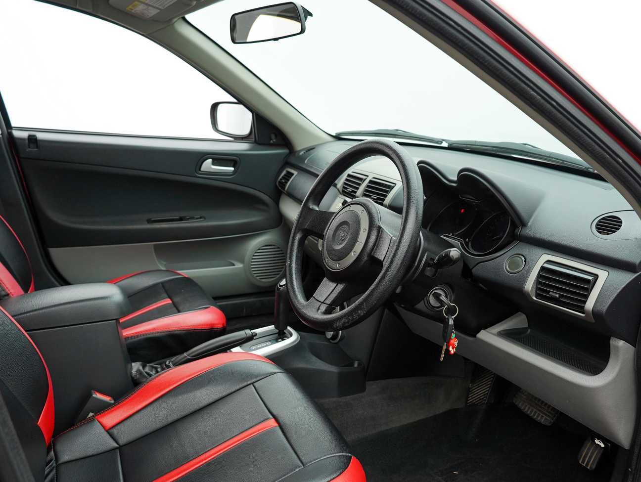 used 2014 Proton Persona SV 1.6