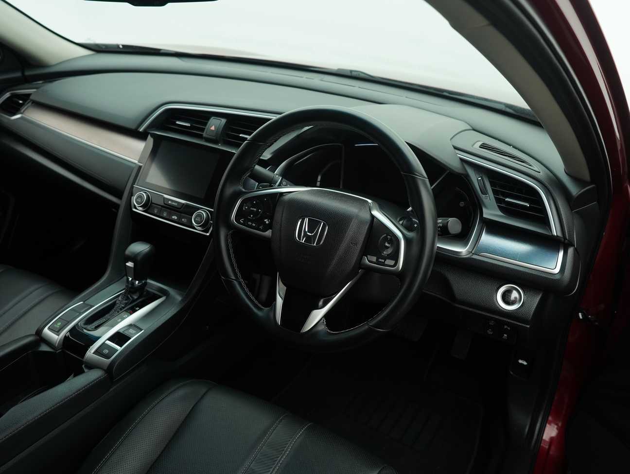 terpakai 2017 Honda Civic TC-P 1.5