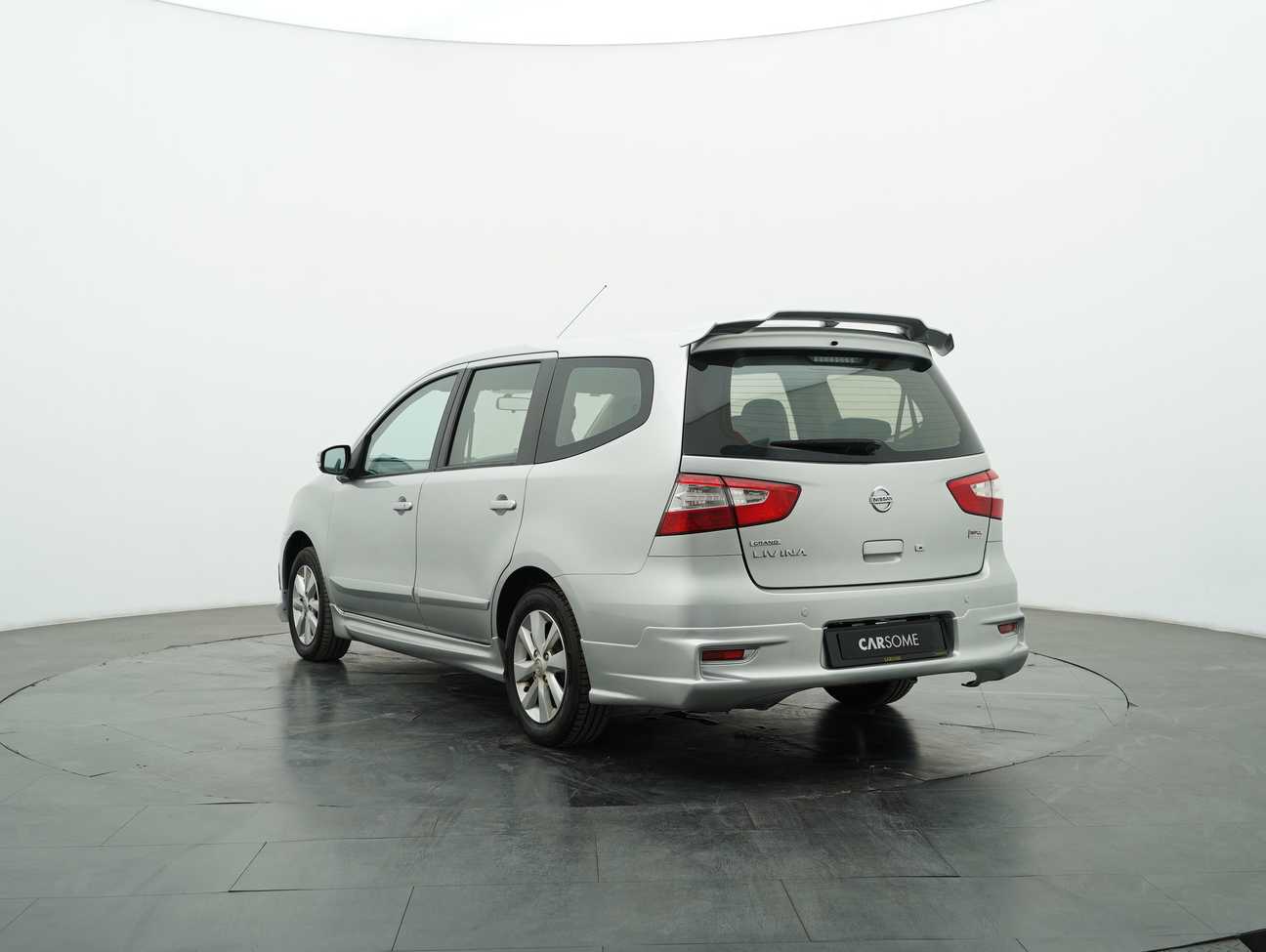 used 2015 Nissan Grand Livina Comfort 1.8