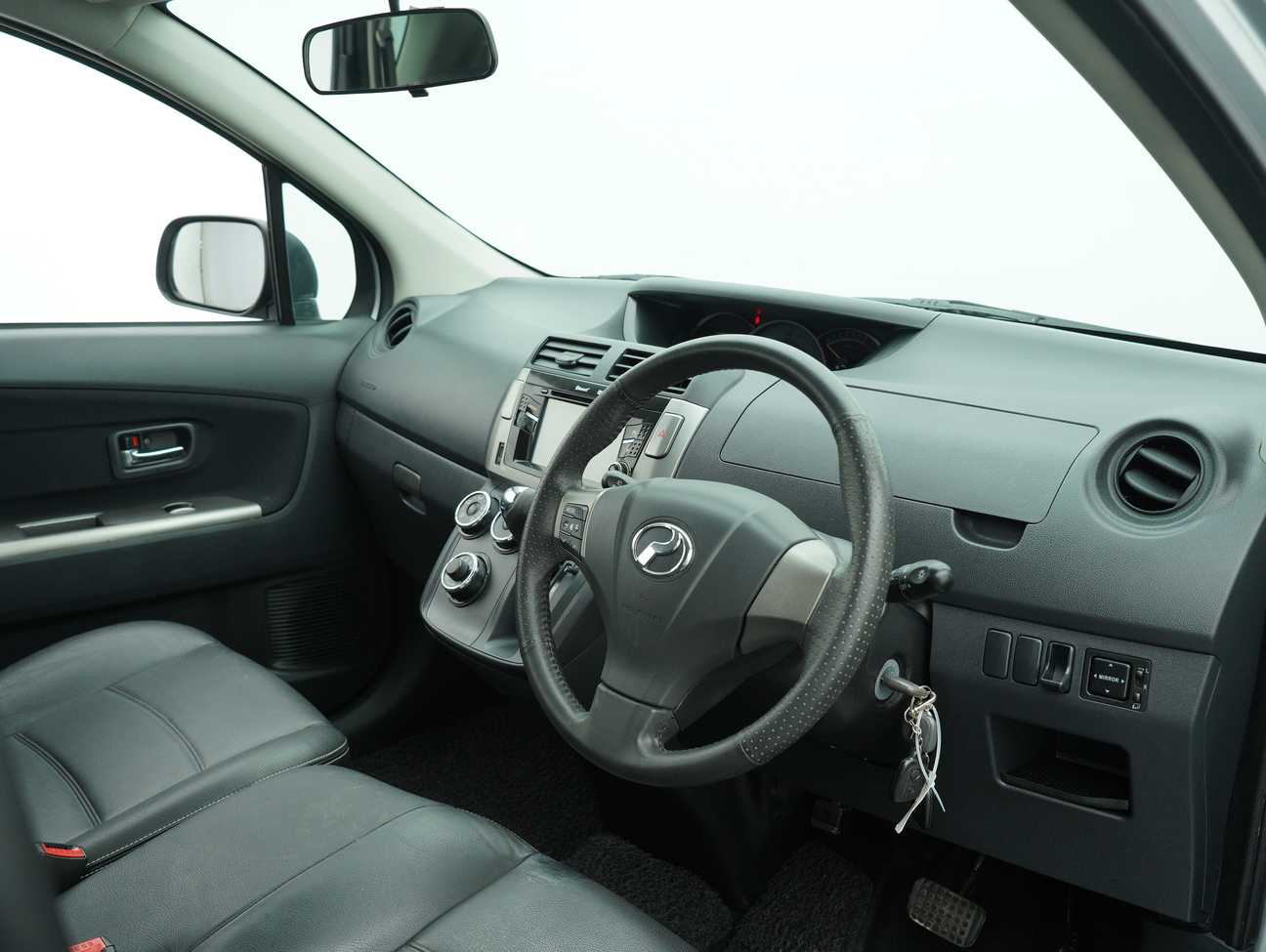 used 2015 Perodua Alza Advance 1.5