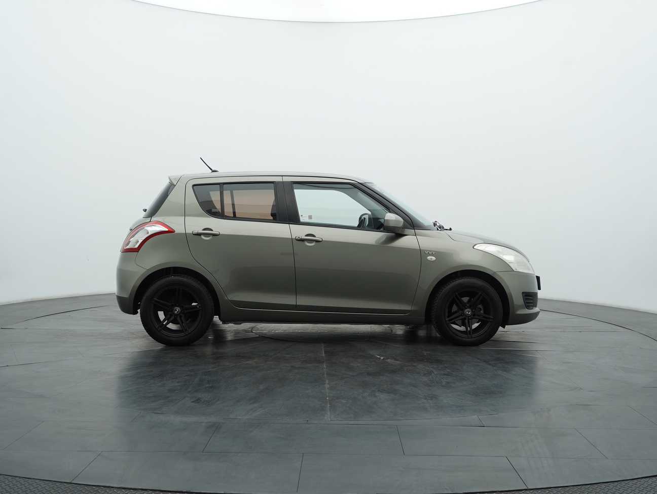 used 2013 Suzuki Swift GL 1.4