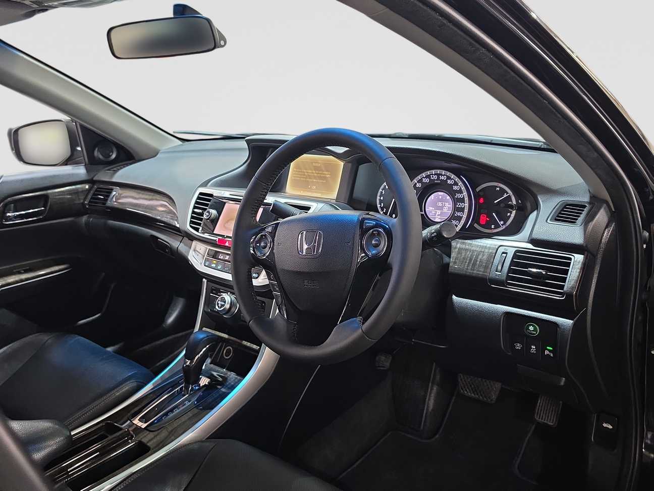 used 2015 Honda Accord VTi-L 2.0