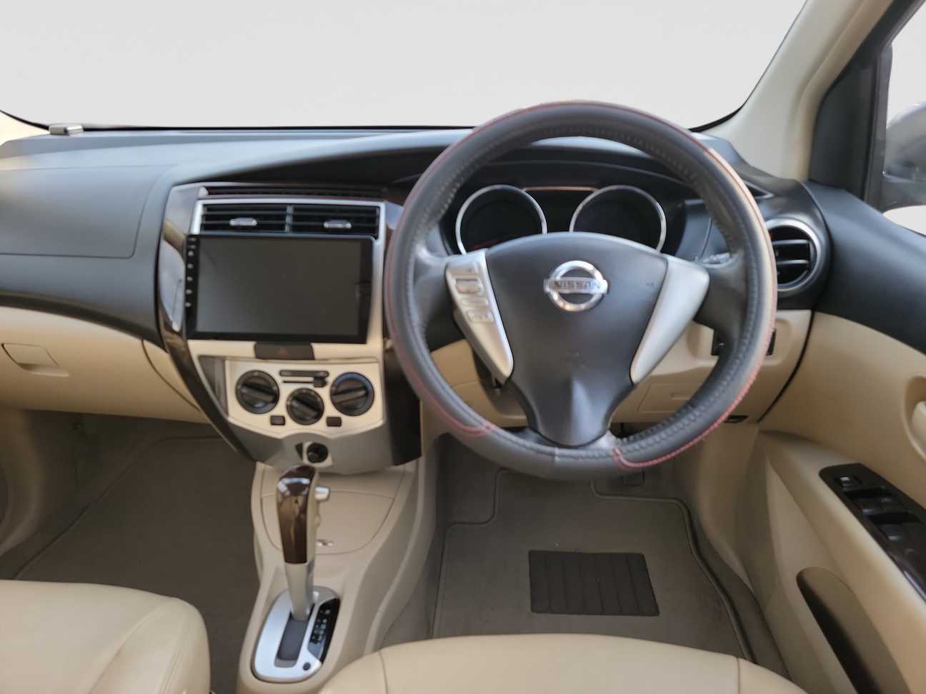 used 2014 Nissan Grand Livina Comfort 1.8