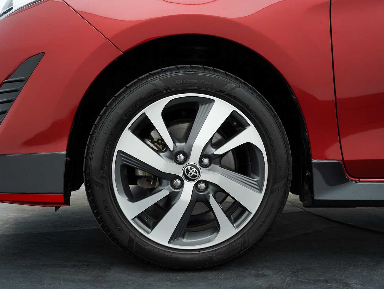 terpakai 2020 Toyota Yaris G 1.5