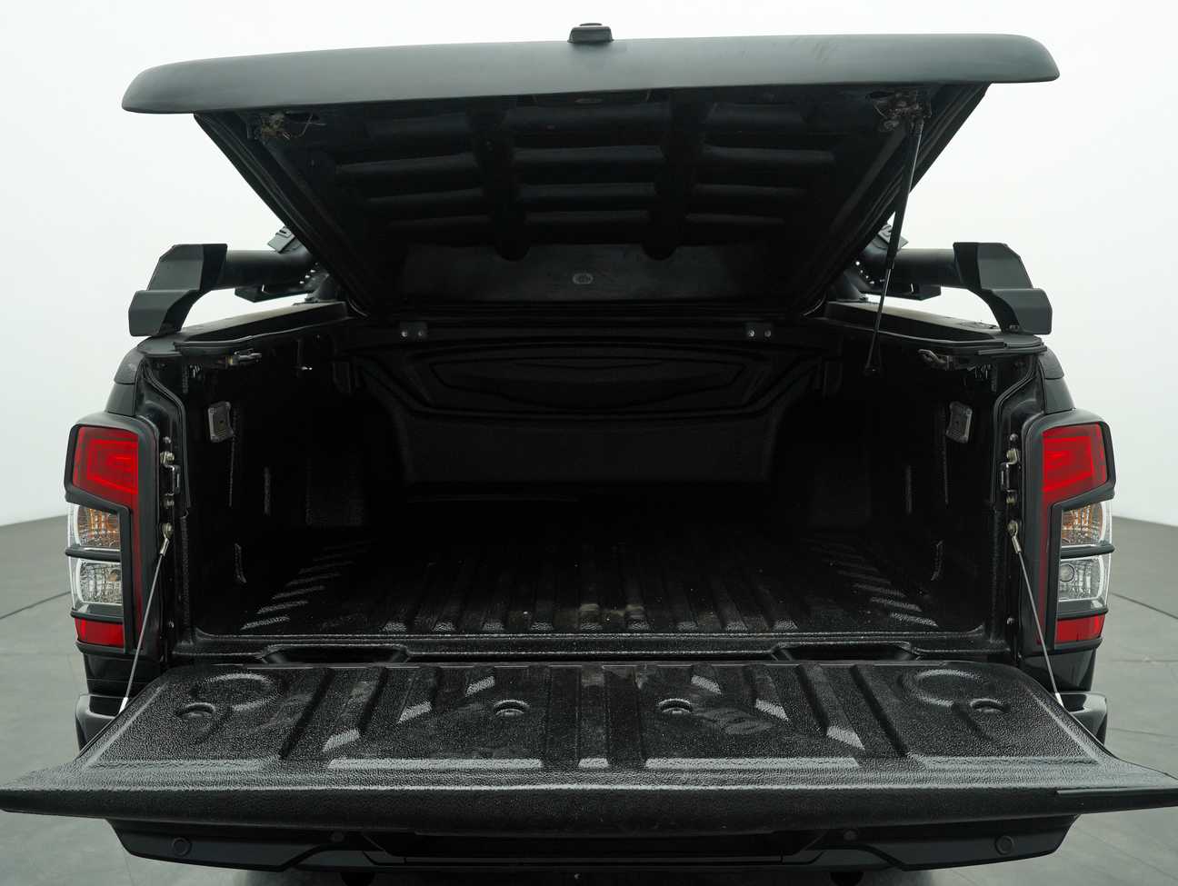 used 2020 Mitsubishi Triton VGT Adventure X Updated Spec Dual Cab 4X4 2.4