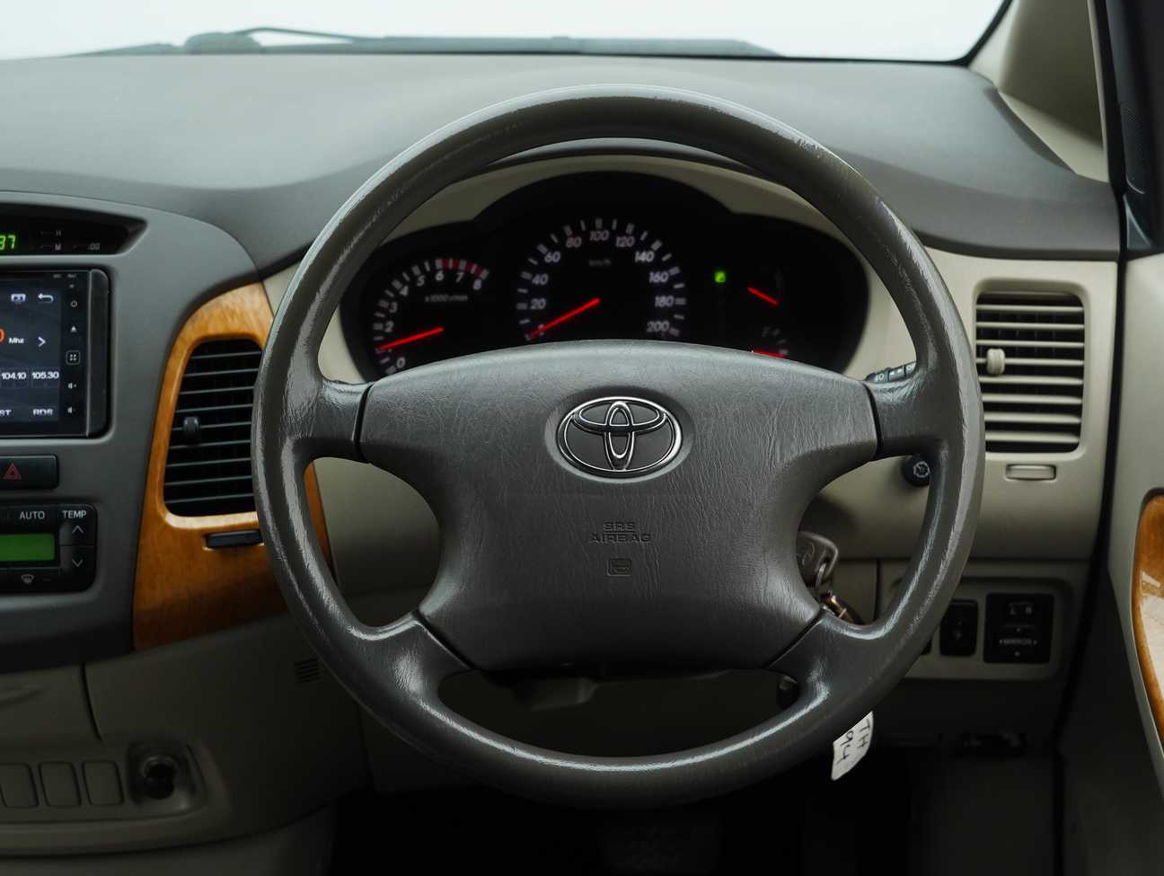 used 2009 Toyota Innova G 2.0