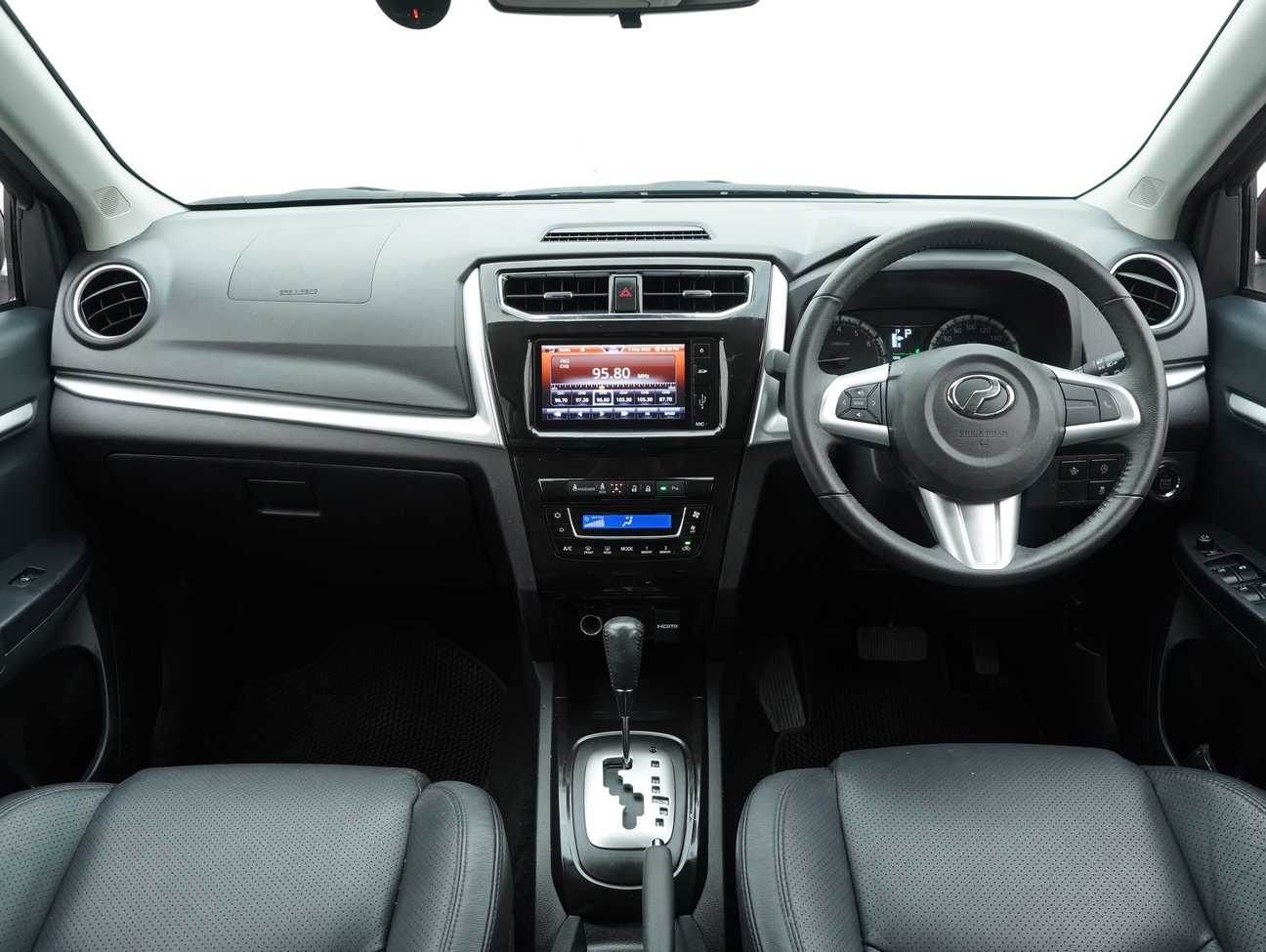 terpakai 2023 Perodua Aruz AV 1.5
