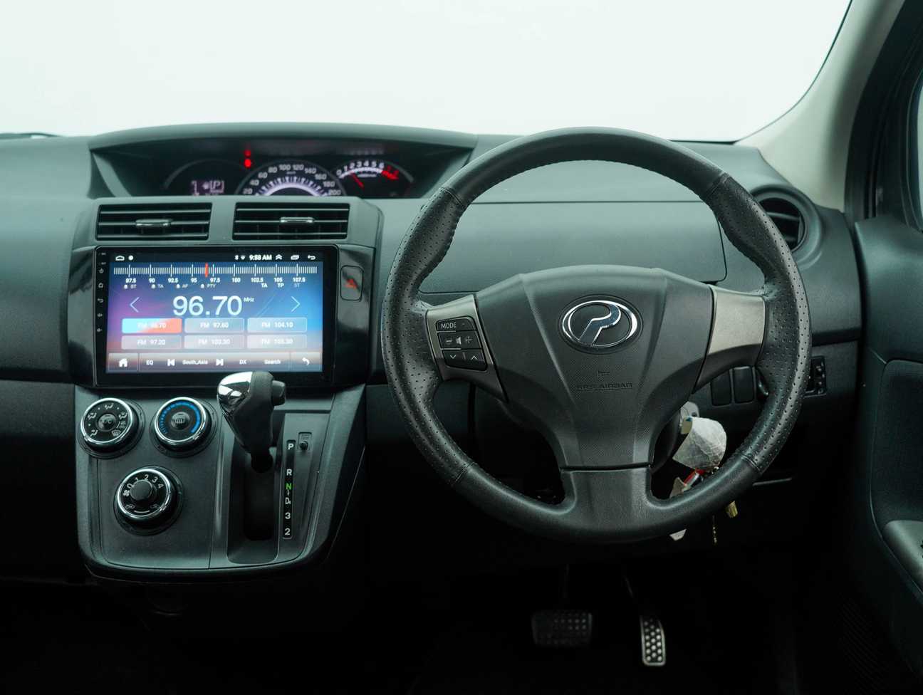 terpakai 2014 Perodua Alza Advance 1.5