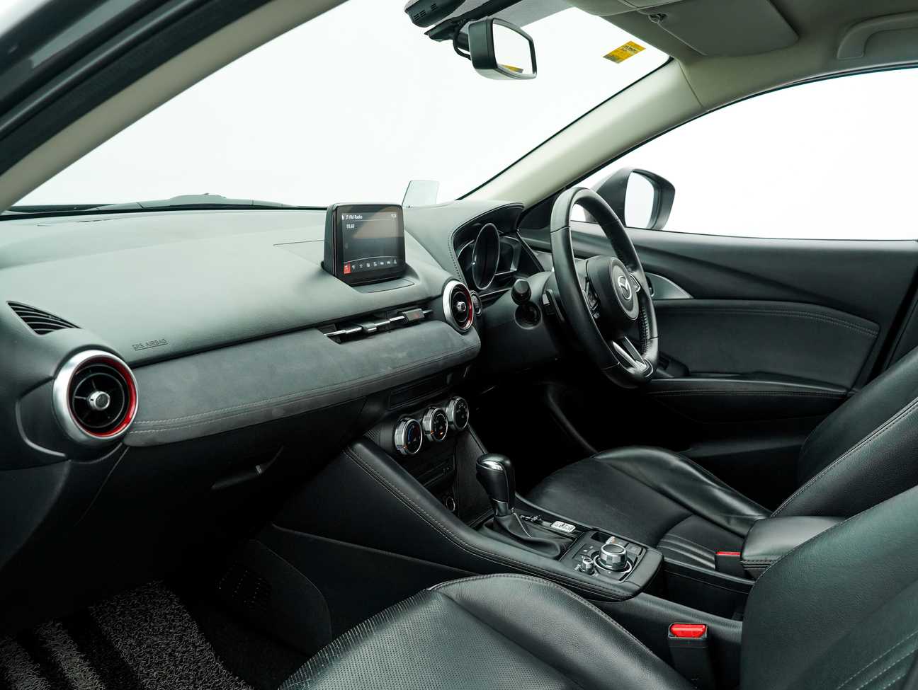 terpakai 2018 Mazda CX-3 SKYACTIV-G GVC 2.0