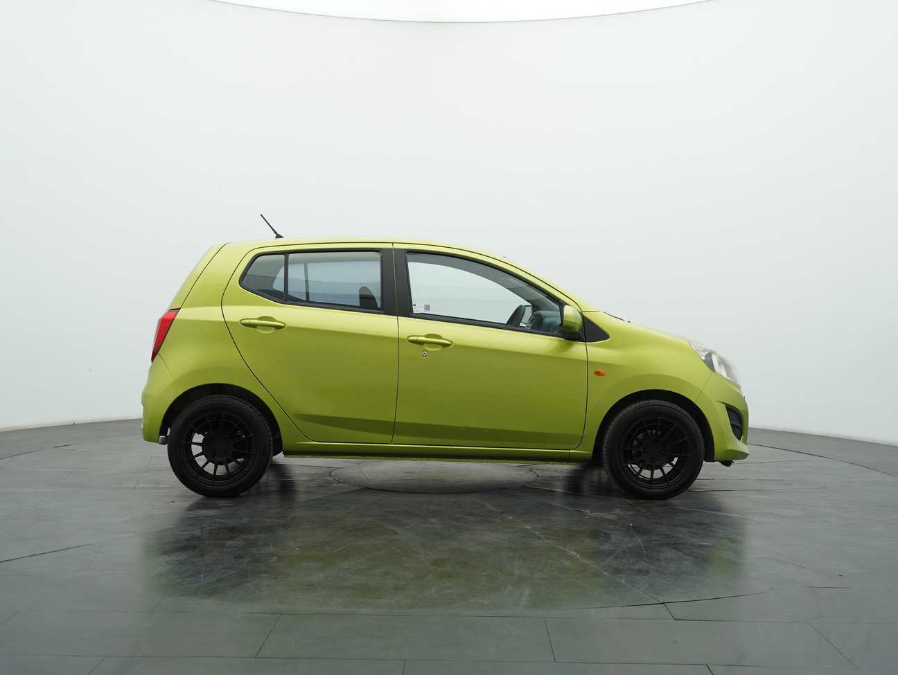 terpakai 2015 Perodua AXIA G 1.0