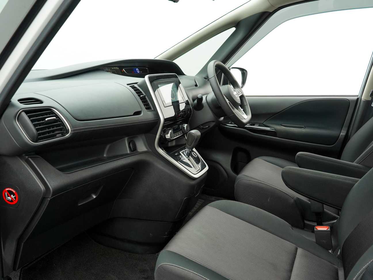 used 2021 Nissan Serena S-Hybrid High-Way Star 2.0