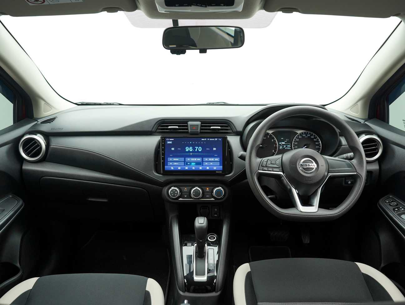 used 2022 Nissan Almera VLT 1.0