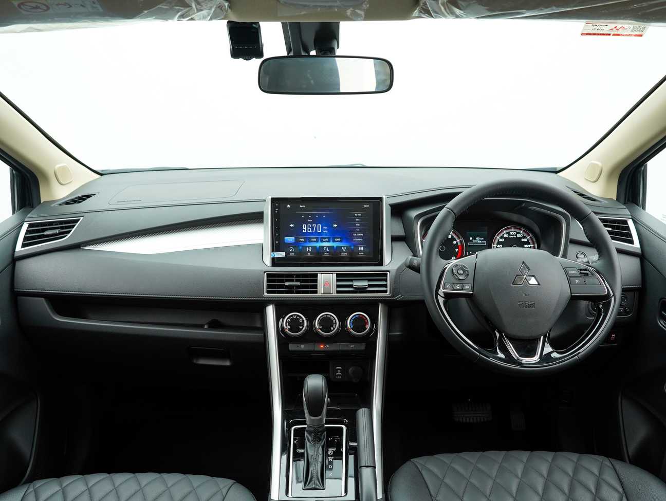 used 2022 Mitsubishi Xpander  1.5