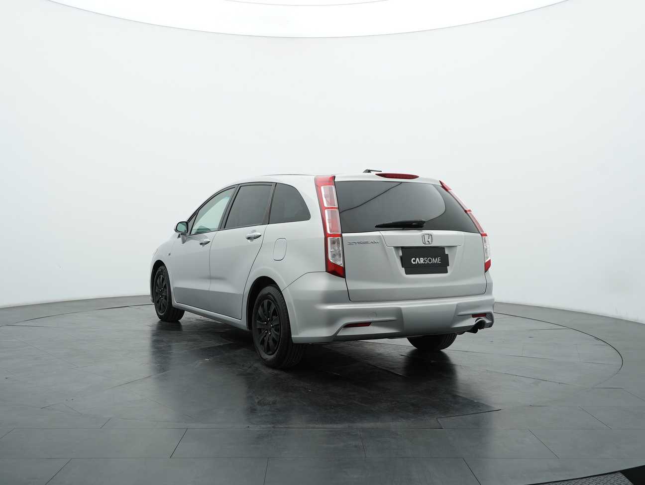 used 2010 Honda Stream i-VTEC 1.8