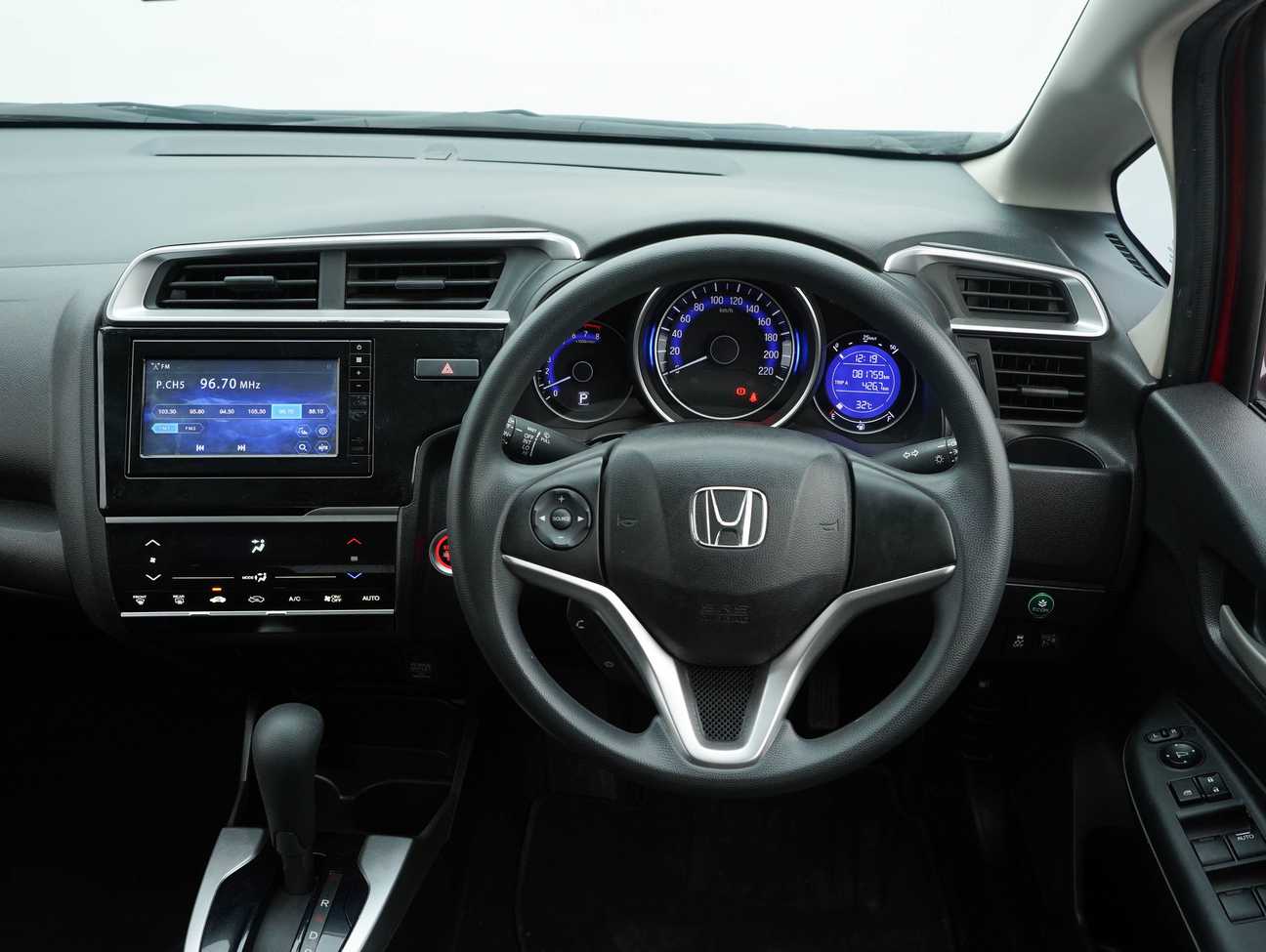 used 2017 Honda Jazz E 1.5