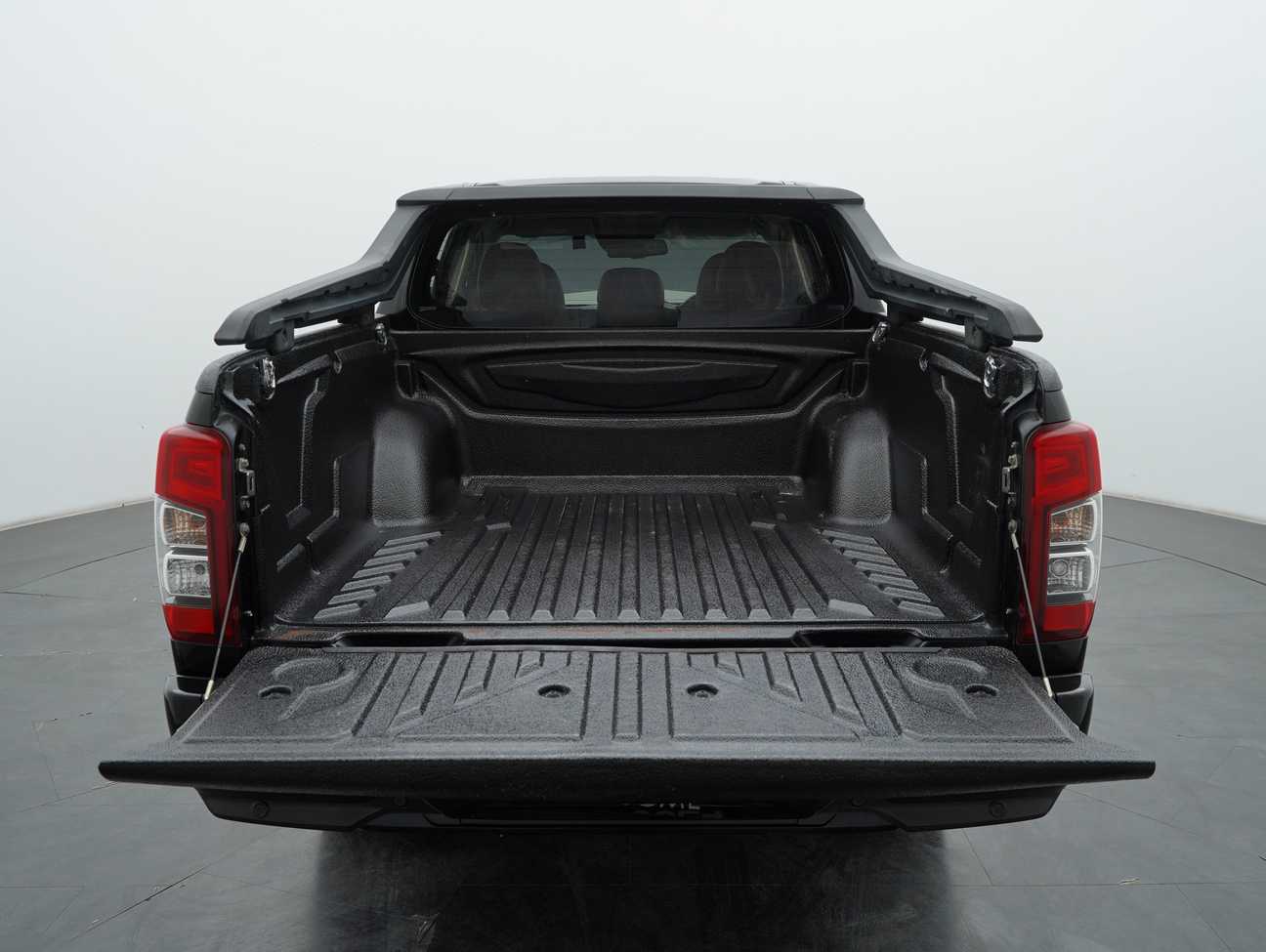 terpakai 2022 Mitsubishi Triton VGT Athlete Dual Cab 4X4 2.4