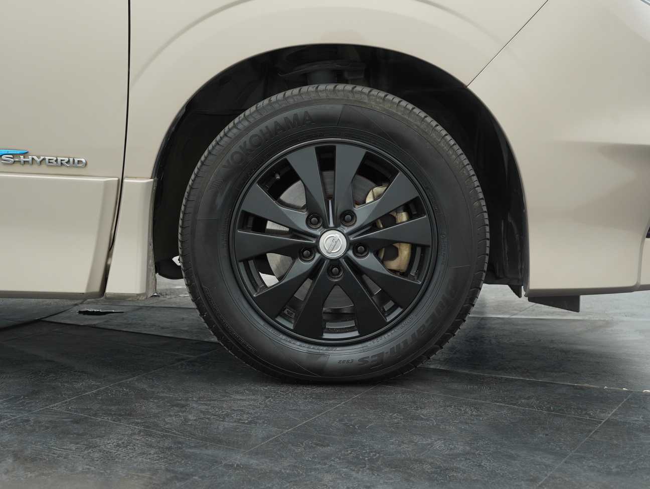used 2019 Nissan Serena S-Hybrid High-Way Star 2.0