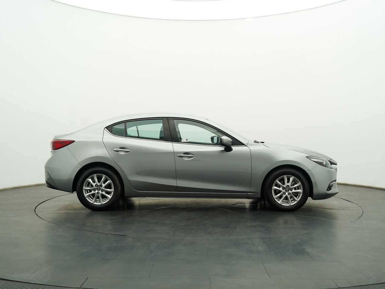 terpakai 2017 Mazda 3 SKYACTIV-G GL 2.0