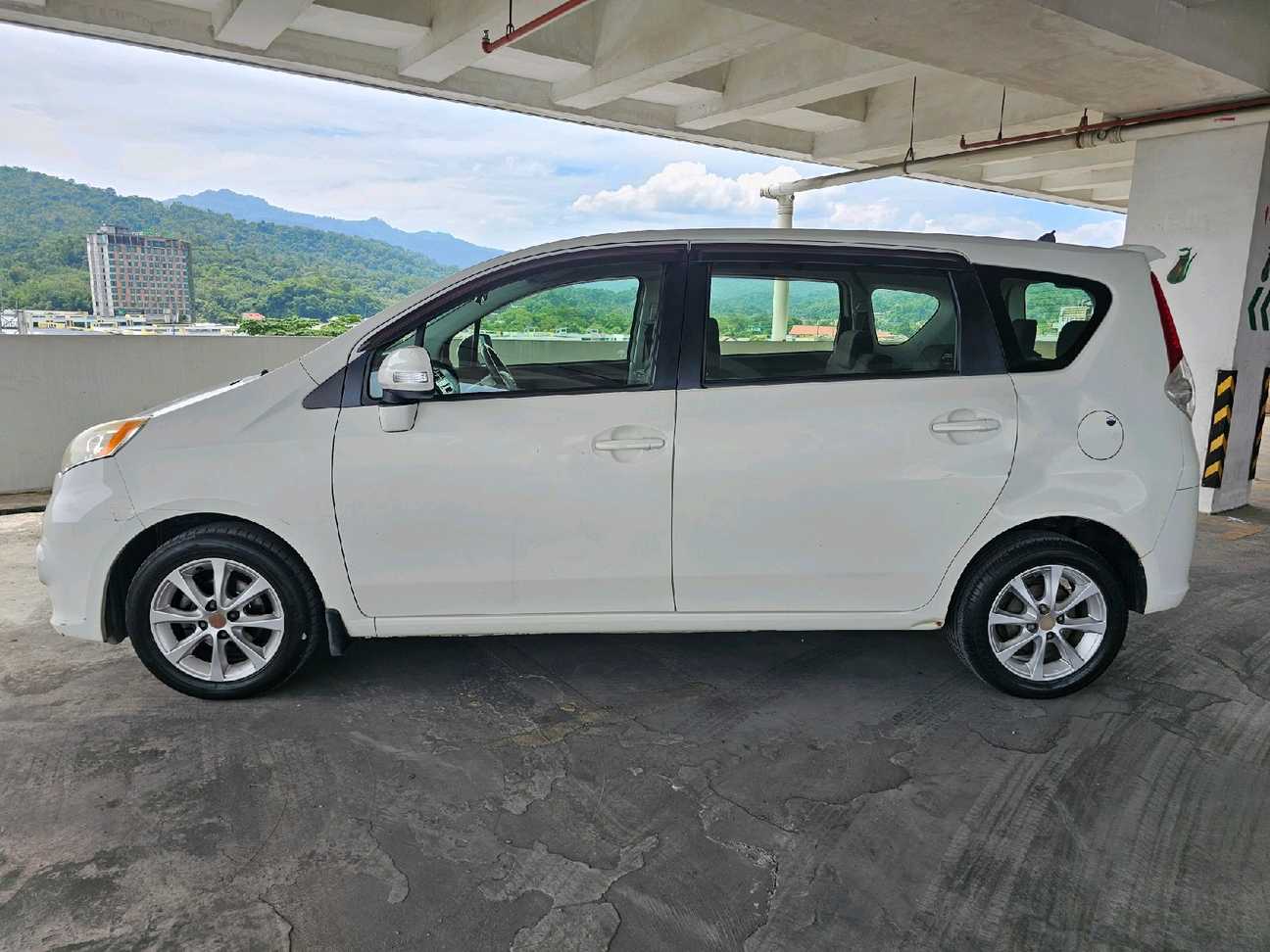 terpakai 2012 Perodua Alza EZi 1.5
