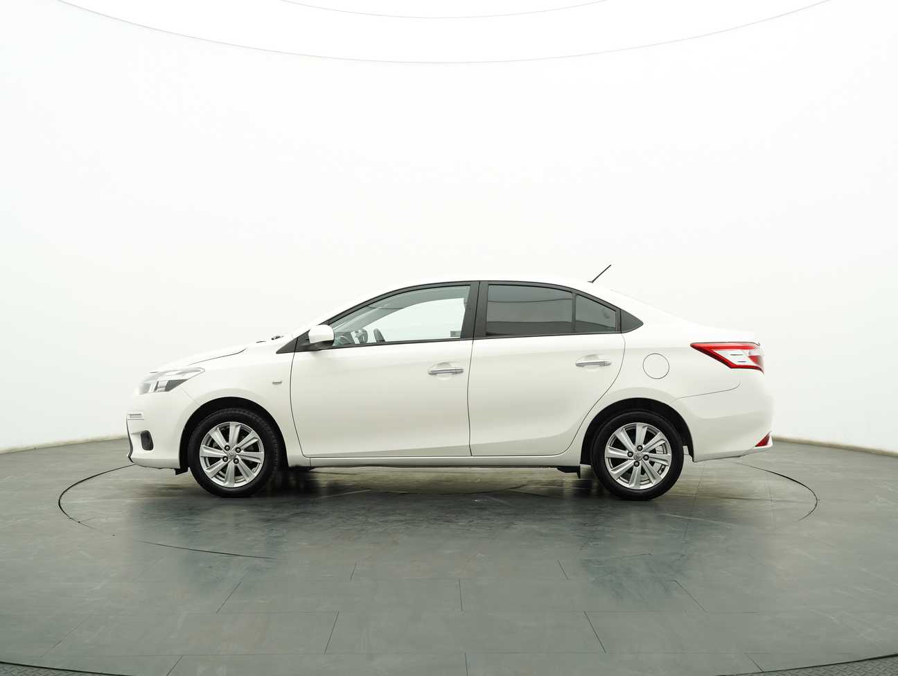 used 2016 Toyota Vios J 1.5