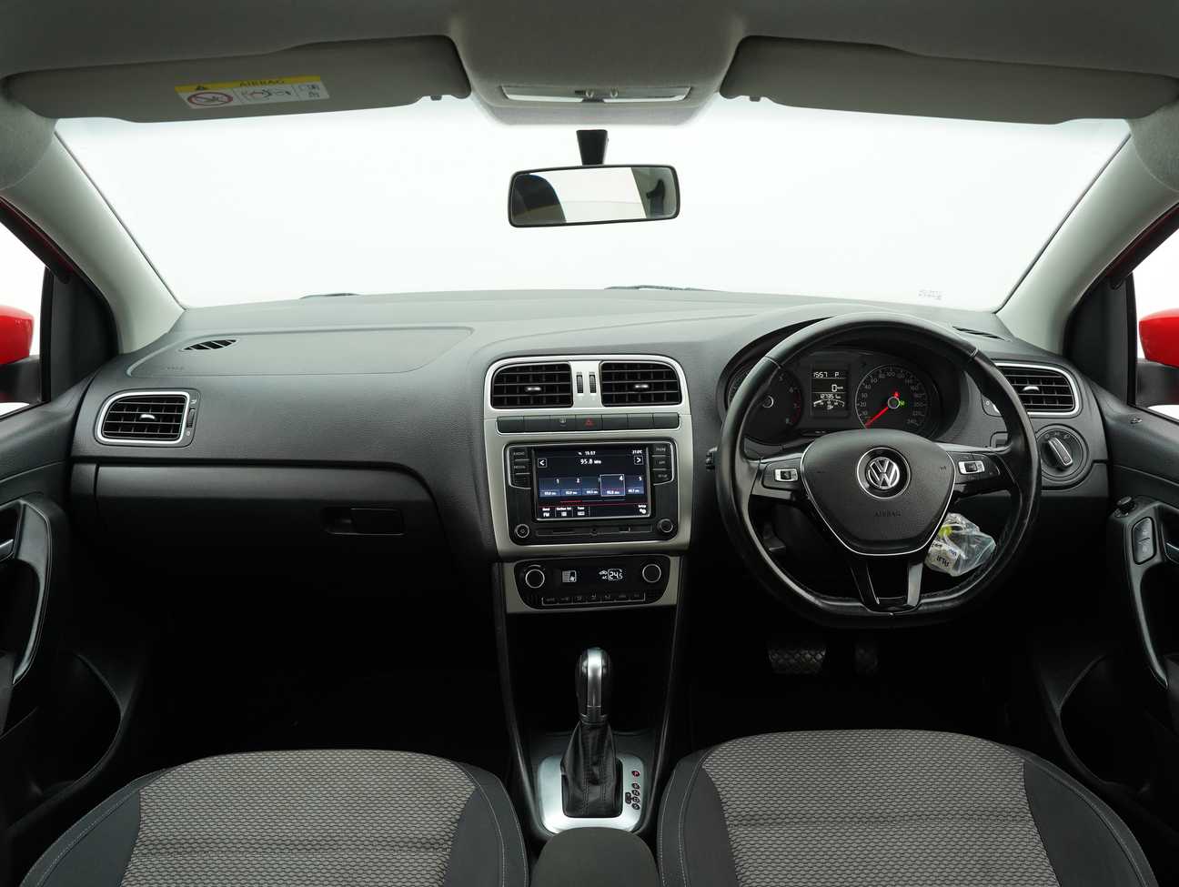 terpakai 2018 Volkswagen Polo Comfortline 1.6
