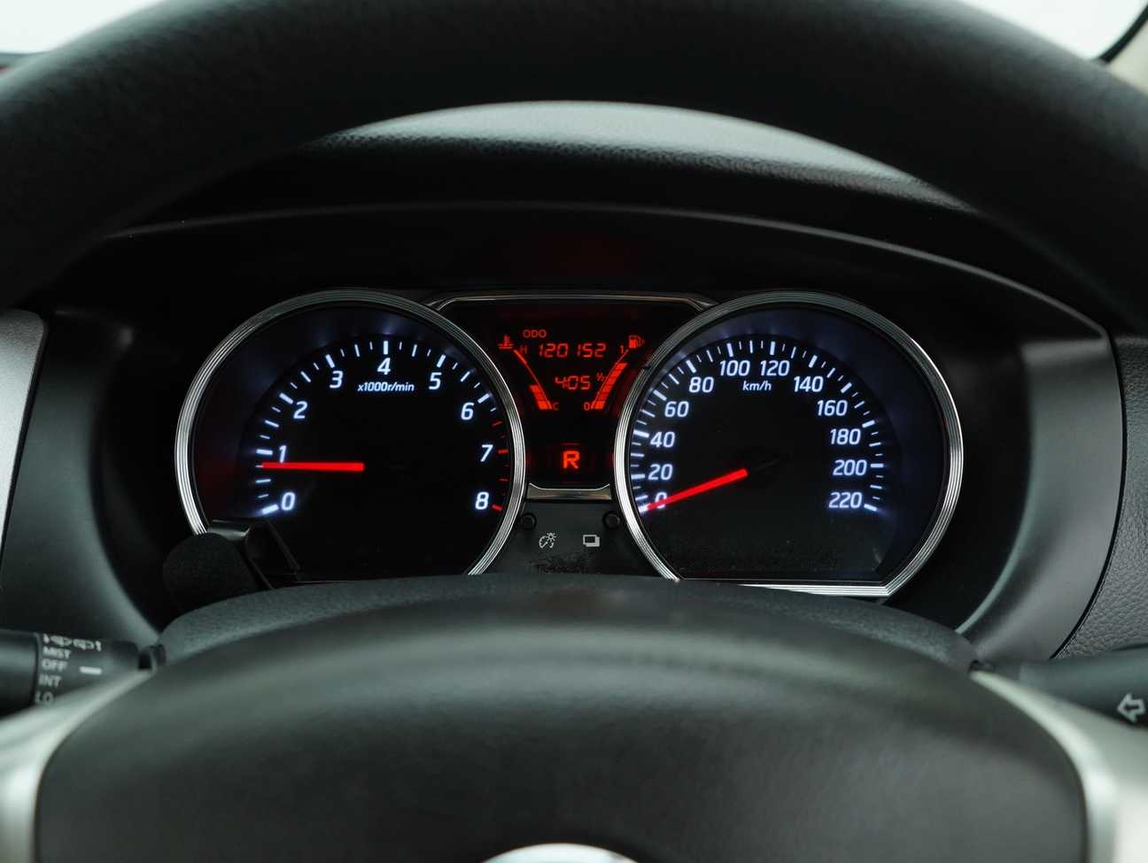 used 2016 Nissan Grand Livina Comfort 1.6
