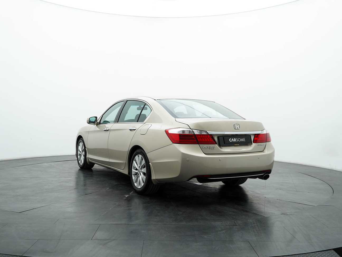 used 2015 Honda Accord VTi-L 2.0
