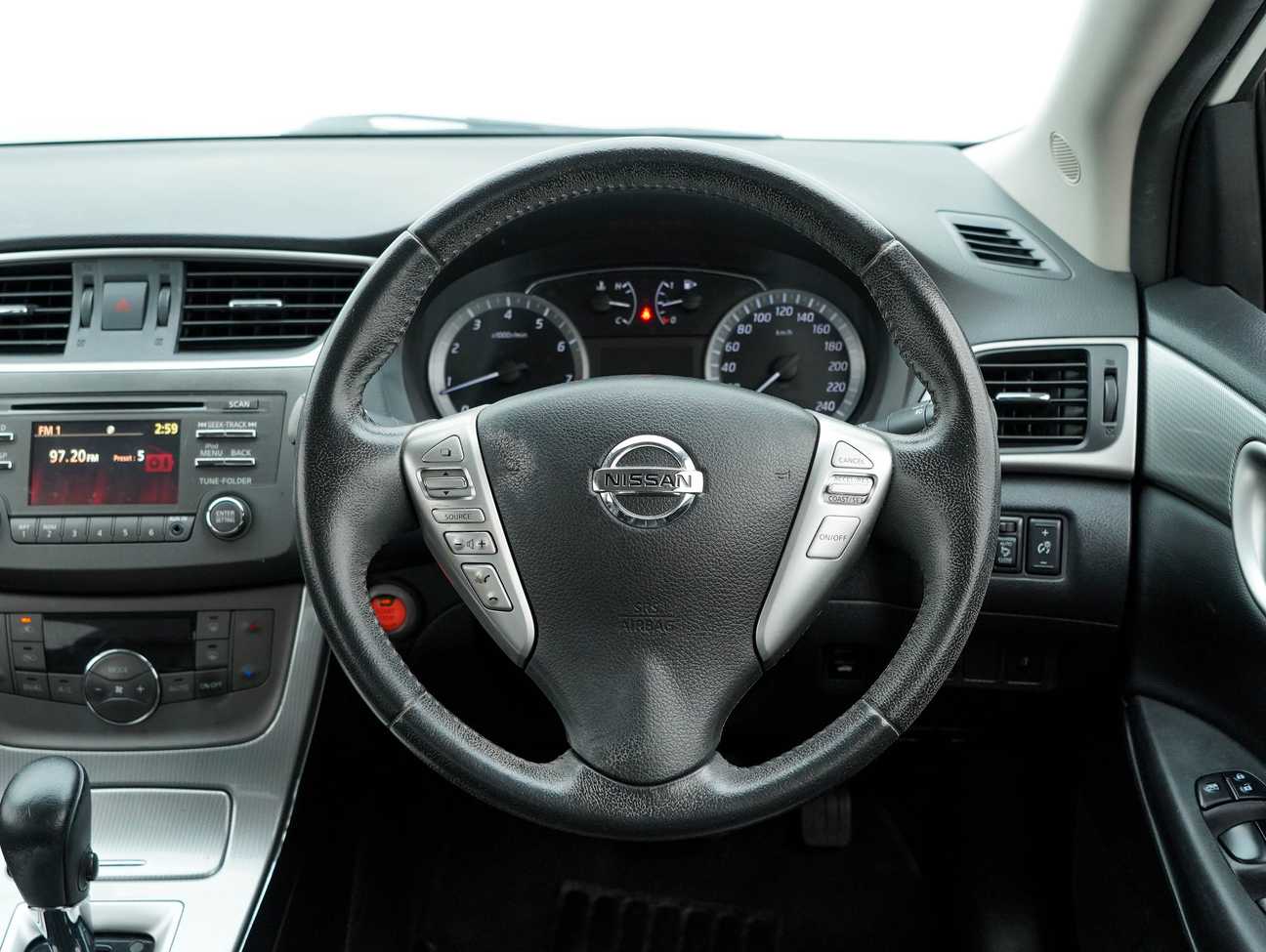 terpakai 2014 Nissan Sylphy VL 1.8