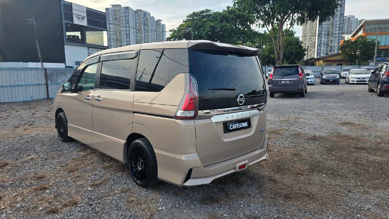 used 2021 Nissan Serena S-Hybrid High-Way Star 2.0
