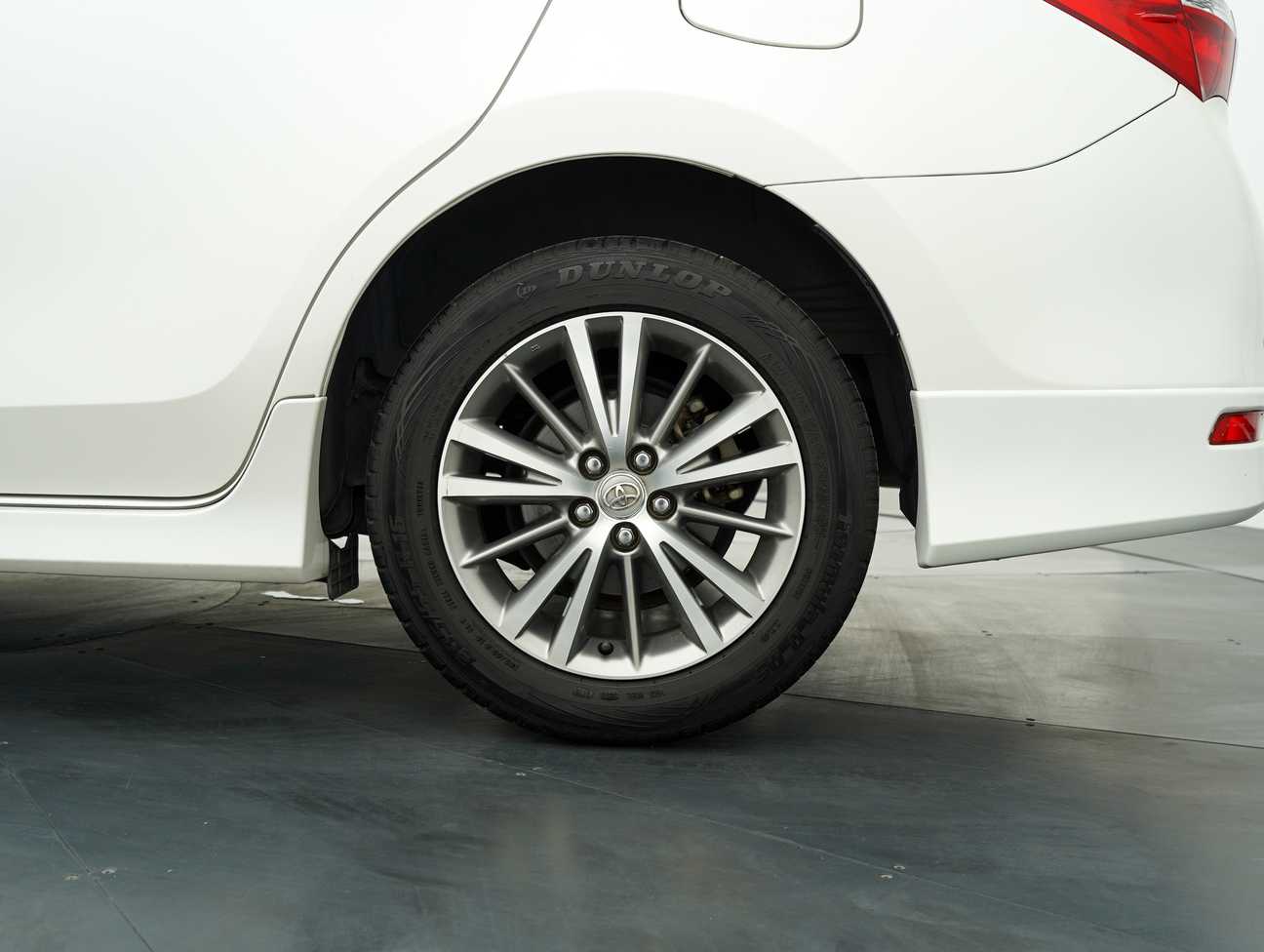 used 2016 Toyota COROLLA ALTIS G 1.8