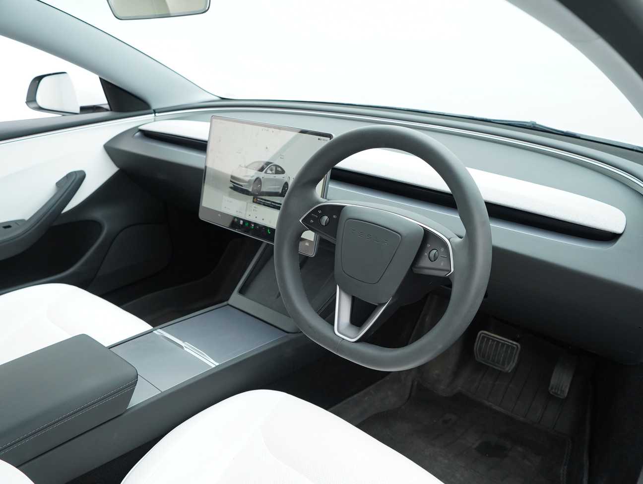 used 2023 Tesla Model 3 Standard Range 