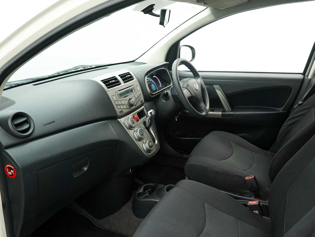 terpakai 2014 Perodua Myvi SE 1.3