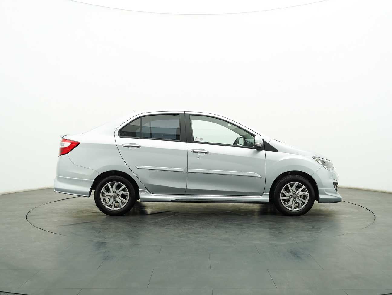 used 2016 Perodua Bezza Advance 1.3