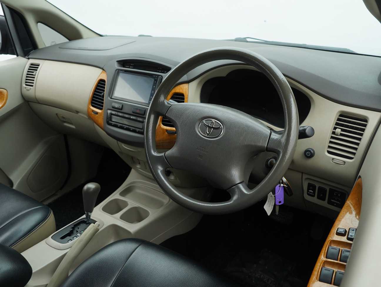 used 2009 Toyota Innova G 2.0